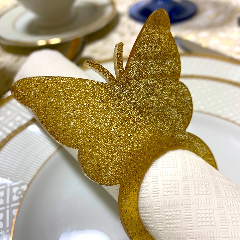 Lucite Butterfly Napkin Rings (Set of 4)